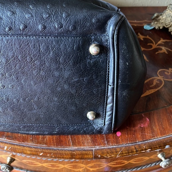 Fendi bag - Picture 4 of 17